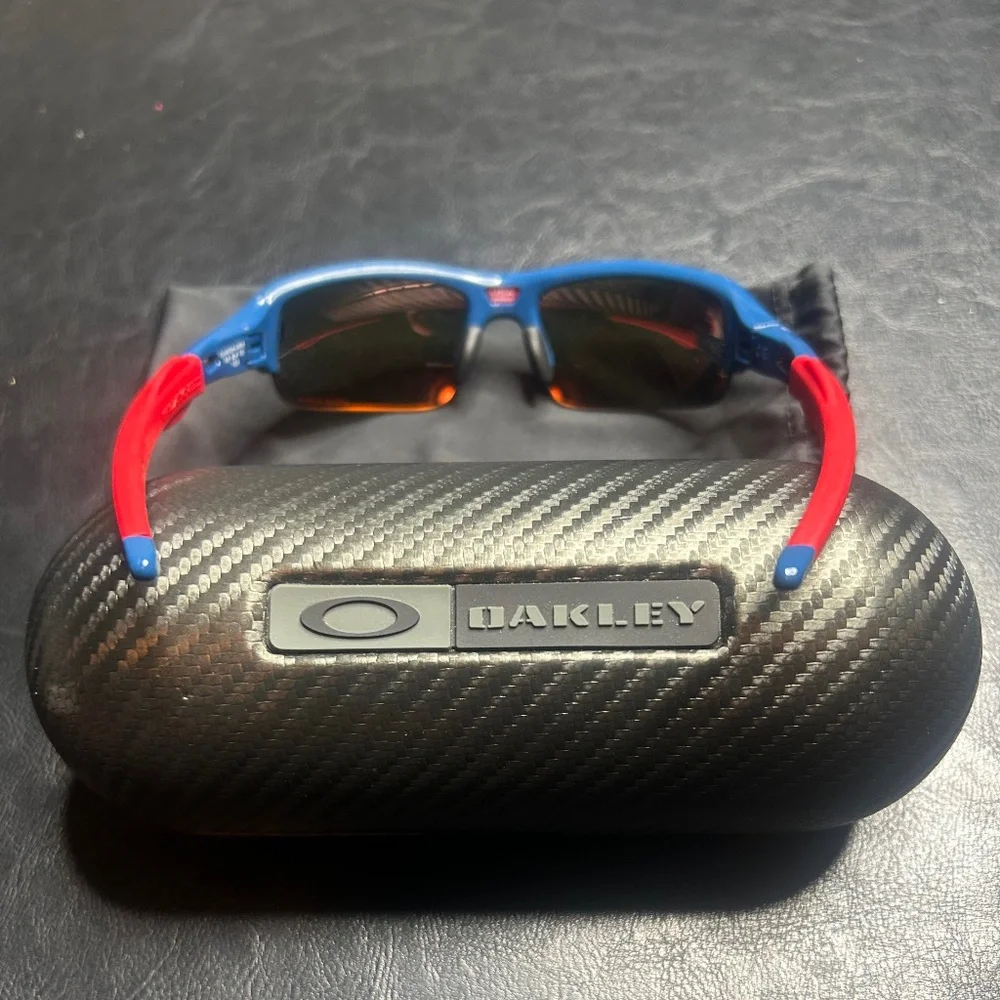 Oakley youth prizm sunglasses - New never worn